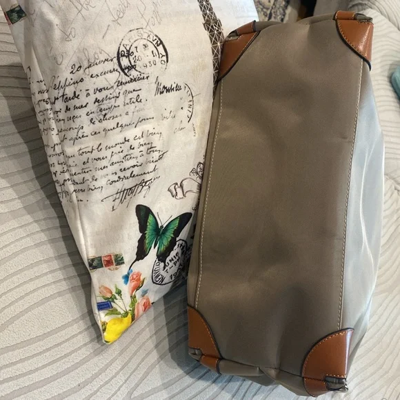 Shoulder bag - Picture 3 of 4